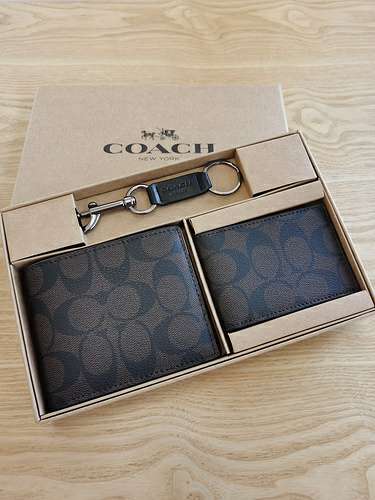 Picture of Coach Wallets _SKUfw85406457fw